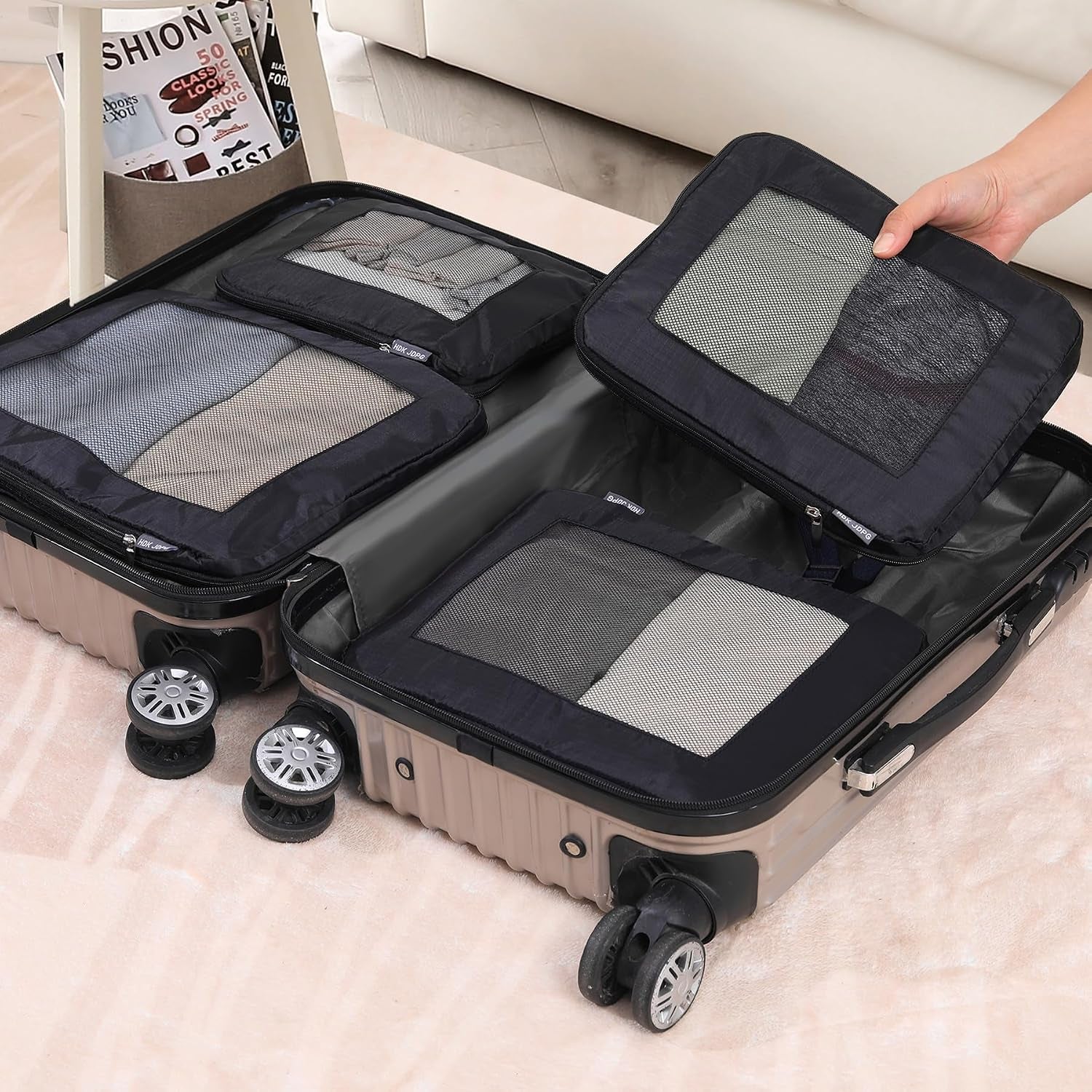 Ultralight Compression Packing Cubes Travel for Suitcases ，Compressible Mesh Packing Cubes for Travel Women Packing Organizers 4 Set