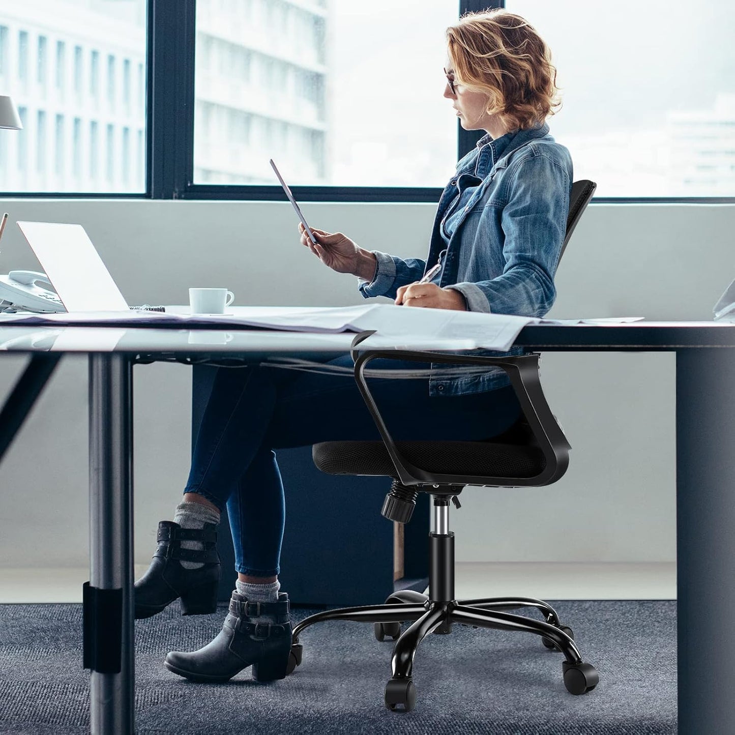 Office Chair - Ergonomic Office Chair Mid Back Office Desk Chair with Wheels Computer Chair with Lumbar Support Home Office Chair with Armrests for Adults, Black